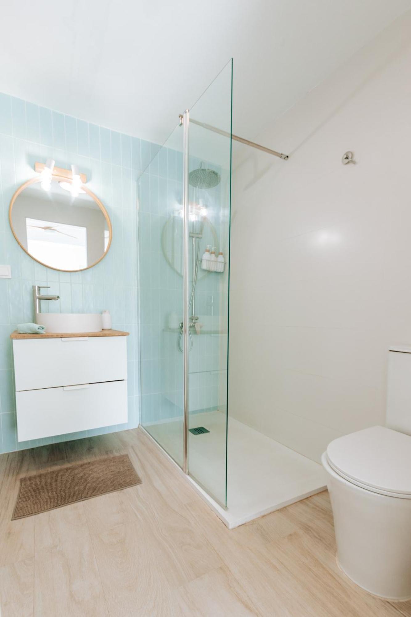 Apartamento A ESTRENAR: Piso de Diseño al lado del mar, Marbella Exterior foto