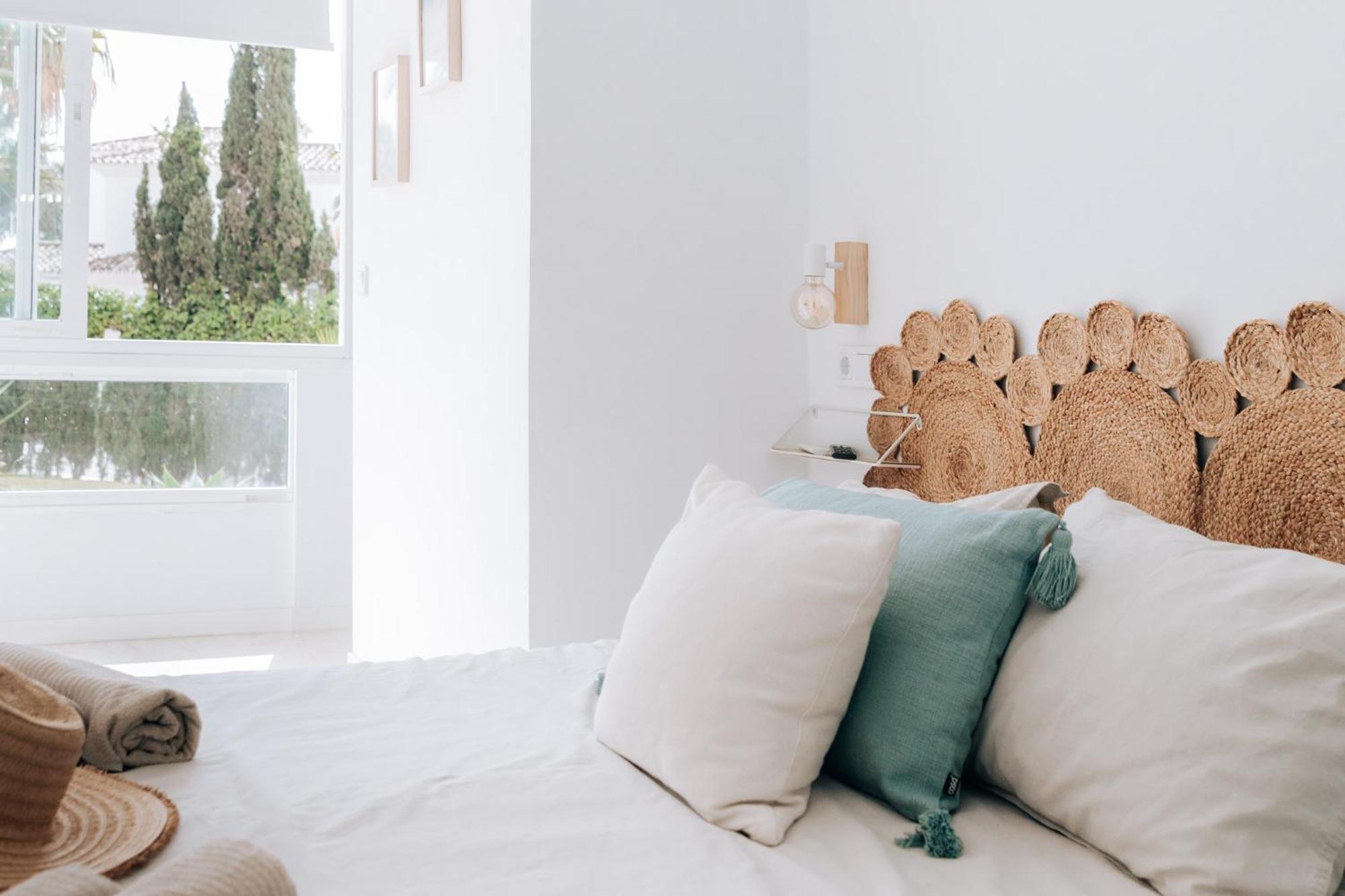 Apartamento A ESTRENAR: Piso de Diseño al lado del mar, Marbella Exterior foto