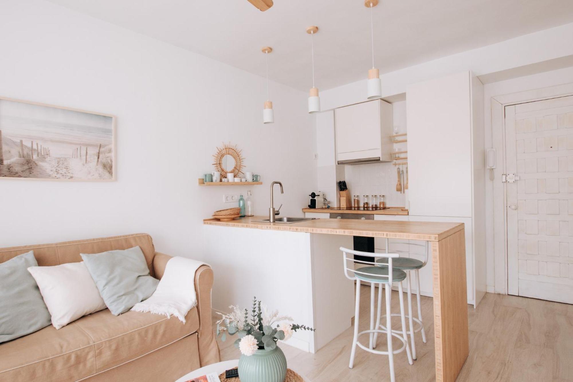 Apartamento A ESTRENAR: Piso de Diseño al lado del mar, Marbella Exterior foto
