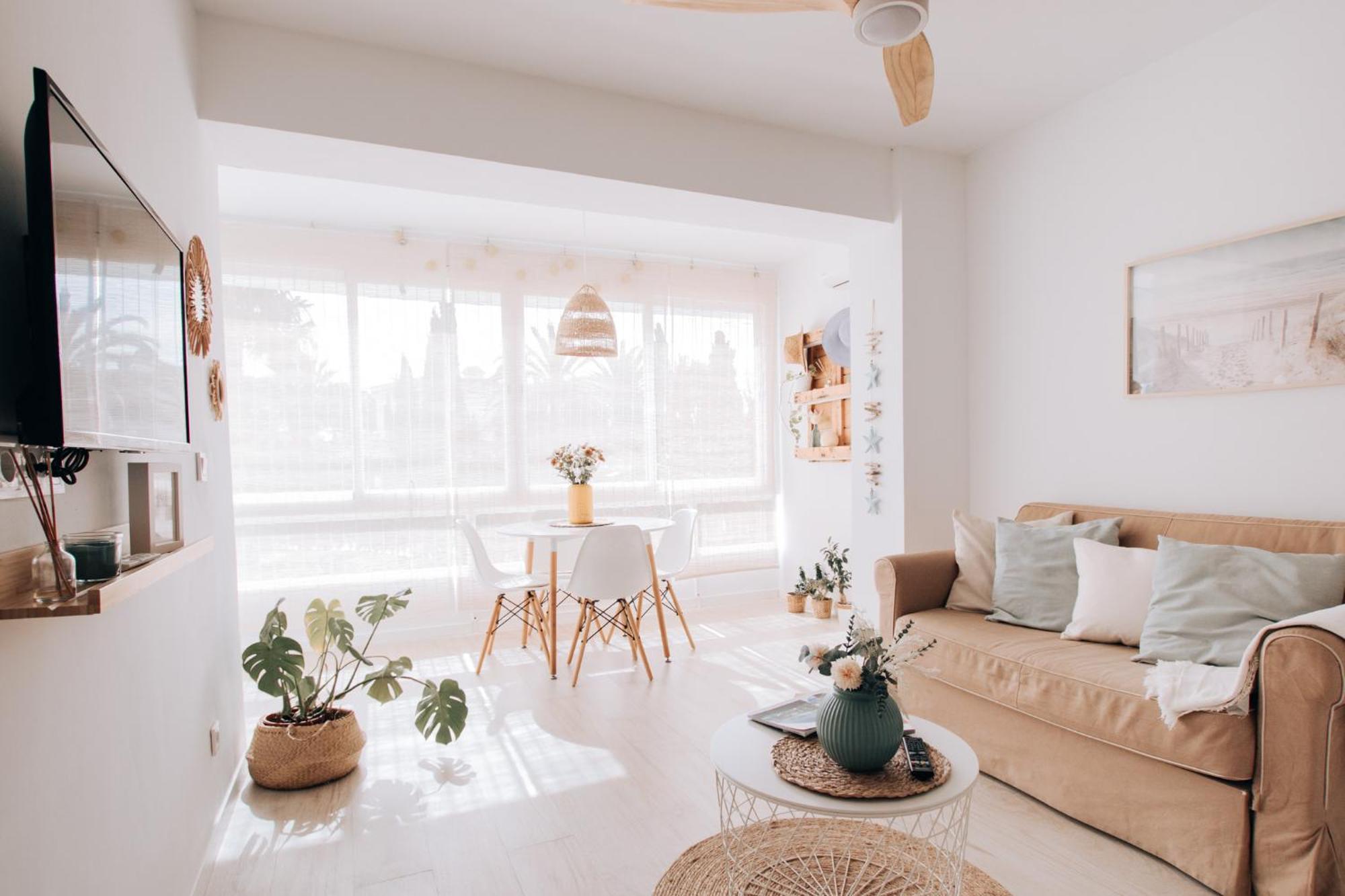 Apartamento A ESTRENAR: Piso de Diseño al lado del mar, Marbella Exterior foto